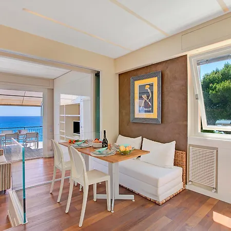 Διαμέρισμα Il Faro Sul Mare - Total Sea View - Happy *