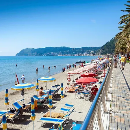 Appartement Il Faro Sul Mare - Total Sea View - Happy Marina dʼAndora